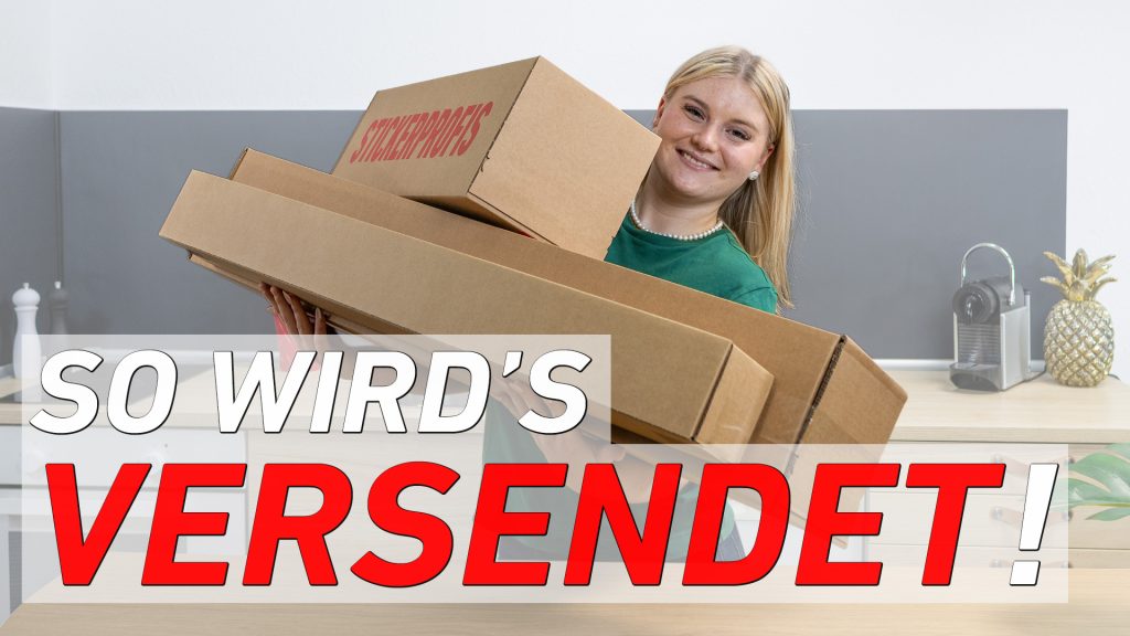 Küchenrückwand wird aufgerollt in einem Karton versendet