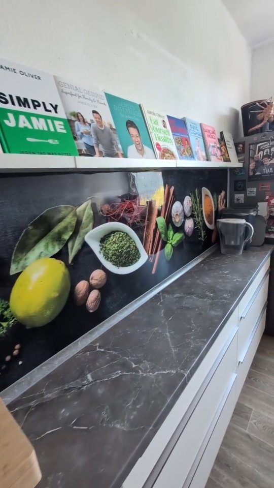 Instagram post from stickerprofis. This post is in position 3.