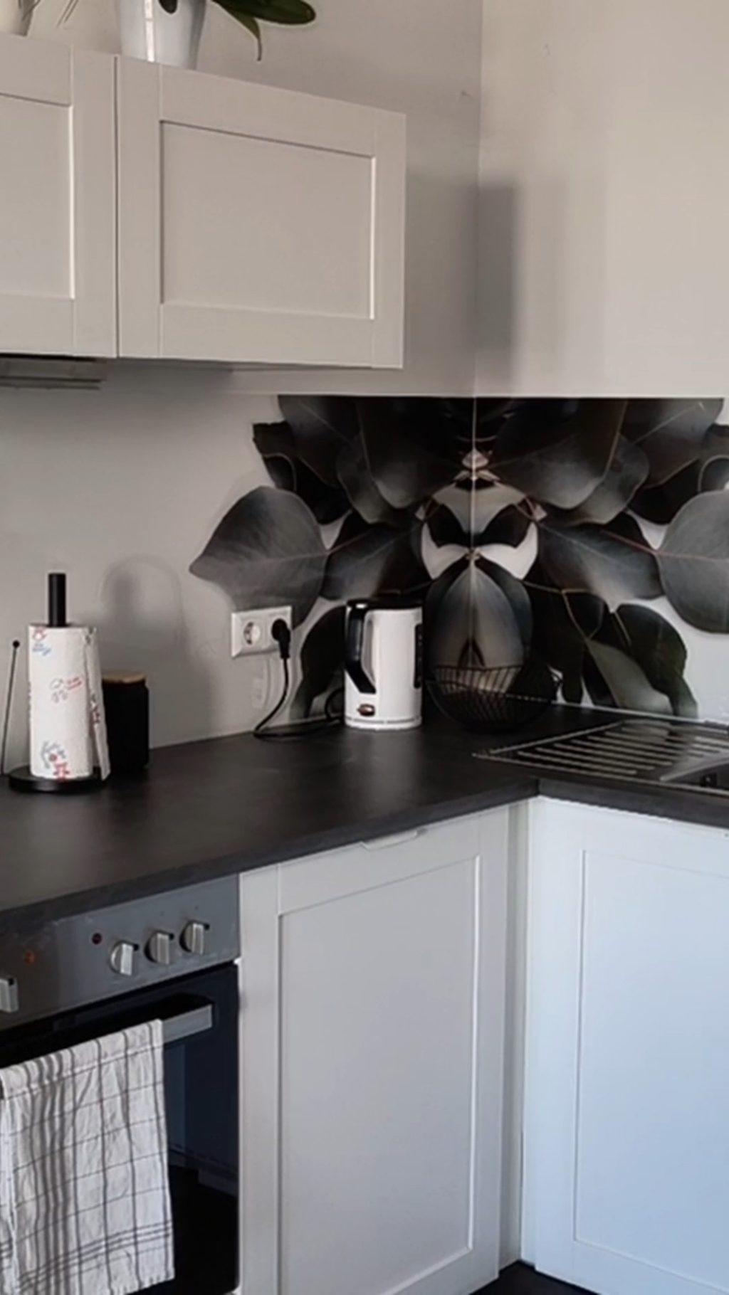 Instagram post from stickerprofis. This post is in position 3.